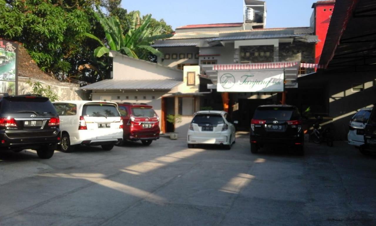 Tanjung Inn Wonosari Exterior foto